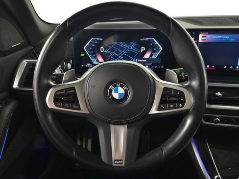 Used 2024 BMW X5 xDrive40i w/ M Sport Package AWD/4WD image 21