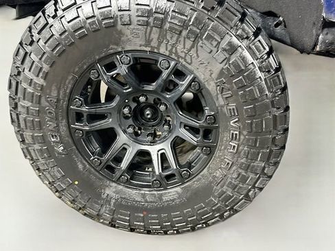 Used 2016 Chevrolet Silverado 1500 LT w/ All Star Edition image 30