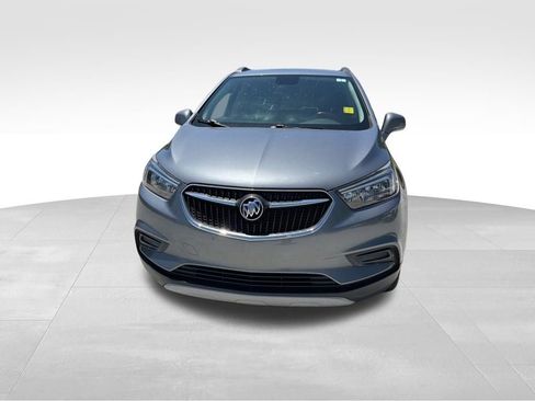 Used 2020 Buick Encore Preferred AWD/4WD image 8