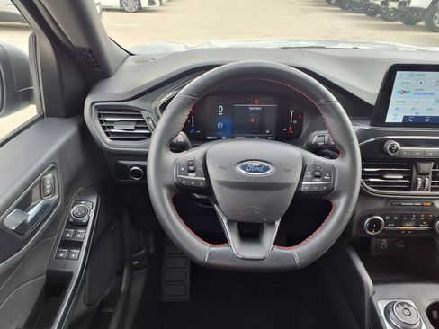 Used 2025 Ford Escape ST-Line AWD/4WD image 16