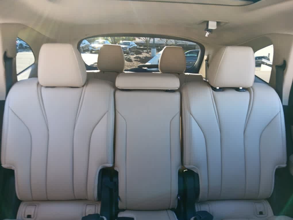 Used 2026 Acura MDX SH-AWD image 14