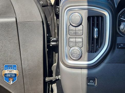 Certified 2021 GMC Sierra 1500 AT4 w/ Technology Package AWD/4WD image 21