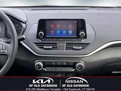 Used 2023 Nissan Altima 2.5 S image 9