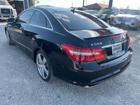 Used 2011 Mercedes-Benz E 550 Coupe image 3