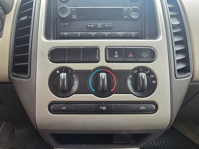Used 2007 Ford Edge SE FWD image 17