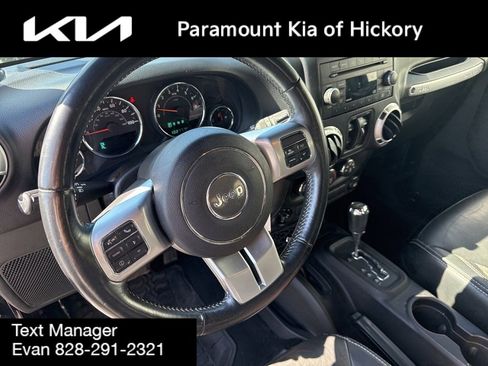 Used 2015 Jeep Wrangler Unlimited Sport AWD/4WD image 19