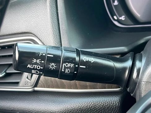 Used 2018 Honda Accord EX-L image 49