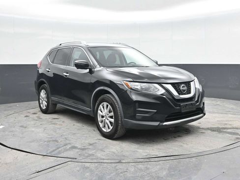 Used 2018 Nissan Rogue SV w/ Premium Package AWD/4WD image 7
