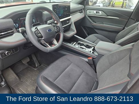 New 2025 Ford Explorer ST image 3