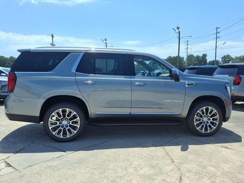 New 2026 GMC Yukon Denali w/ Advanced Technology Package AWD/4WD image 8