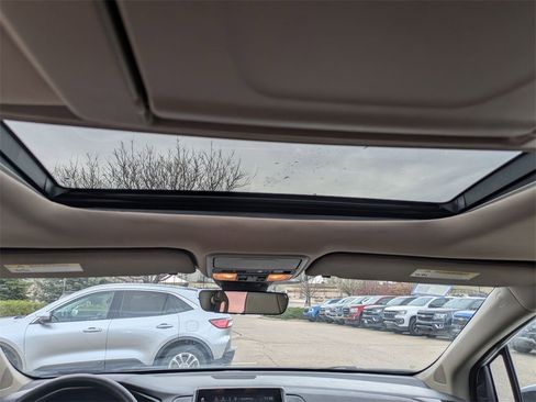 Used 2023 Honda Odyssey Elite image 22