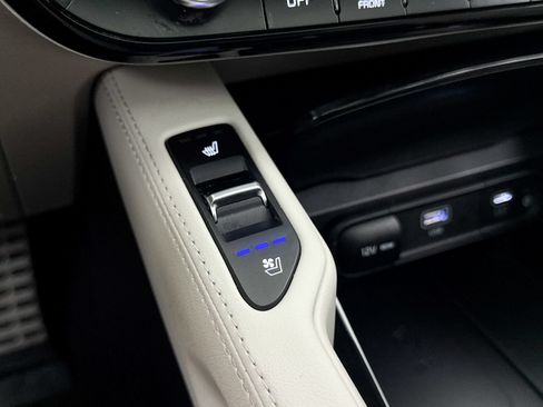 Certified 2024 Kia Telluride SX Prestige AWD/4WD image 29