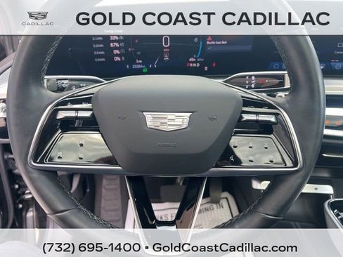 Used 2024 Cadillac Lyriq Sport AWD/4WD image 19