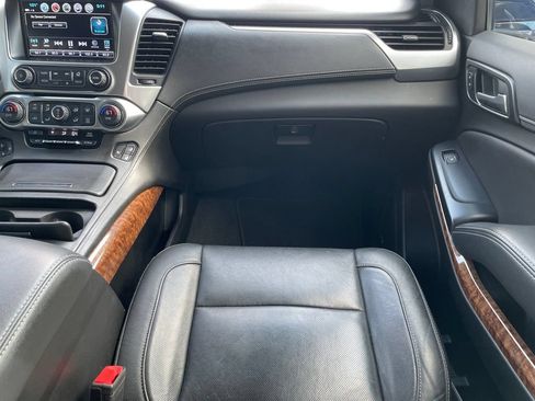 Used 2019 Chevrolet Tahoe Premier RWD image 29