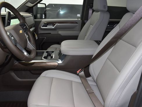 New 2026 Chevrolet Silverado 2500 LT w/ Z71 Chrome Sport Edition image 13