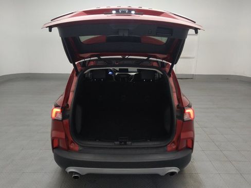 Used 2022 Ford Escape SEL w/ Technology Package FWD image 29