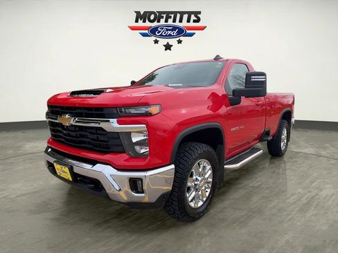 Used 2025 Chevrolet Silverado 2500 LT AWD/4WD image 1