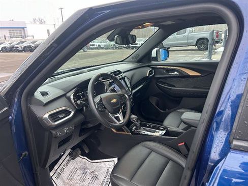 Certified 2023 Chevrolet TrailBlazer ACTIV w/ Sun and Liftgate Package image 12