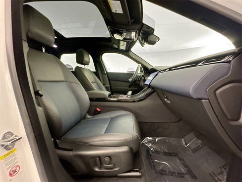 Used 2026 Land Rover Range Rover Velar S image 28