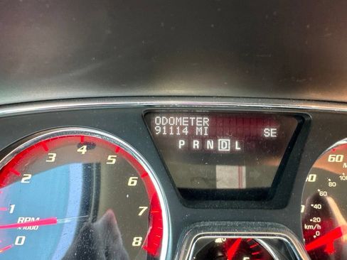 Used 2017 GMC Acadia Limited SLT FWD image 6