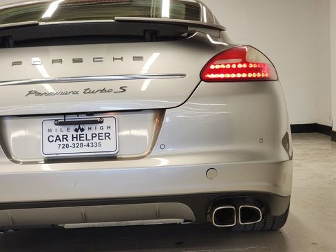 Used 2012 Porsche Panamera Turbo S image 36