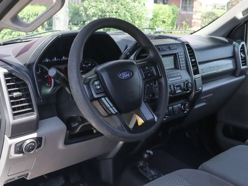 Used 2019 Ford F350 XLT AWD/4WD image 23