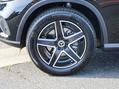 New 2026 Mercedes-Benz GLC 300 4MATIC image 9