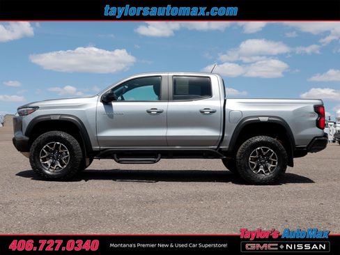 Used 2024 Chevrolet Colorado ZR2 w/ ZR2 Convenience Package III AWD/4WD image 54