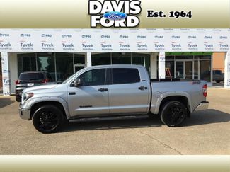 Used 2018 Toyota Tundra SR5 image 1