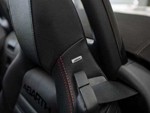 Used 2020 FIAT 124 Spider Abarth w/ Convenience Group image 27