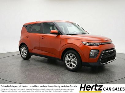 Used 2025 Kia Soul LX w/ LX Technology Package