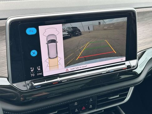 New 2026 Volkswagen Atlas SEL AWD/4WD image 21