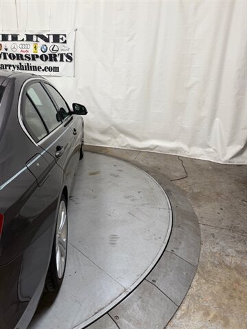 Used 2014 BMW 335i Sedan w/ Technology Package RWD image 13