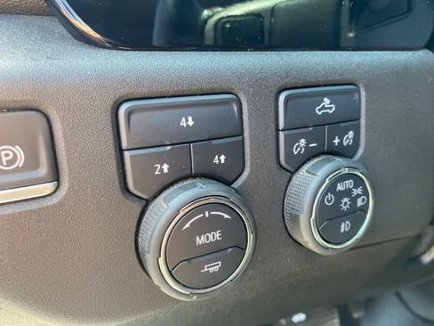 Used 2025 Chevrolet Silverado 3500 LT w/ Convenience Package AWD/4WD image 14