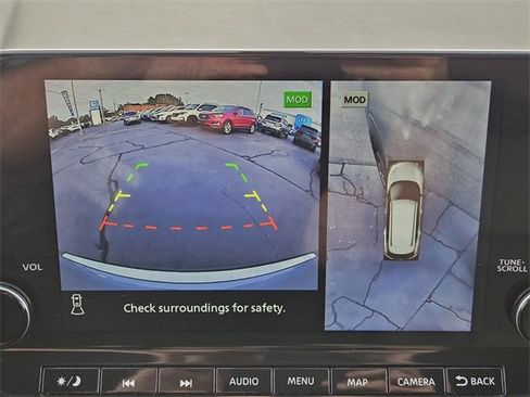 Used 2021 Nissan Rogue SL w/ Premium Package image 22