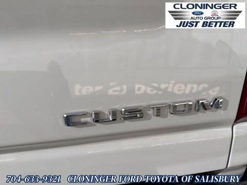 Used 2024 Chevrolet Silverado 2500 Custom w/ Custom Value Package image 11