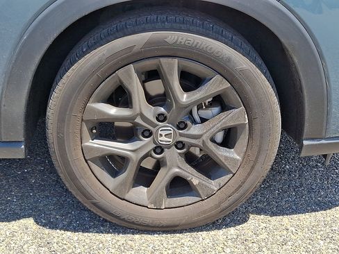 Used 2023 Honda HR-V Sport image 8