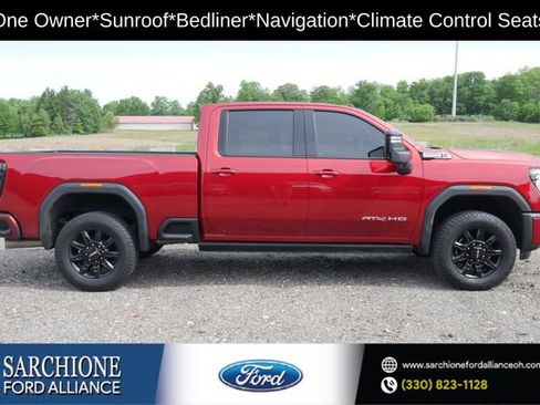 Used 2025 GMC Sierra 2500 AT4 w/ AT4 Premium Plus Package AWD/4WD image 1