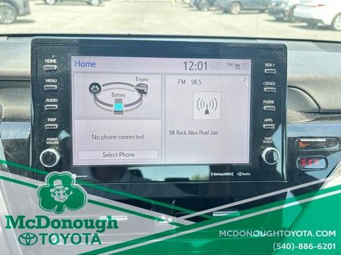 Certified 2022 Toyota Camry XLE w/ Cold Weather Package FWD image 11
