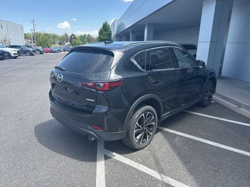 Used 2022 MAZDA CX-5 AWD 2.5 S w/ Premium Package image 3