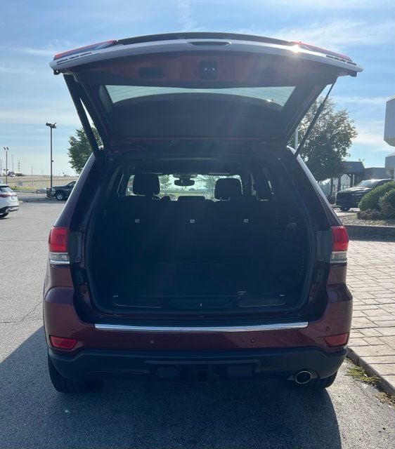 Certified 2019 Jeep Grand Cherokee Limited w/ Trailer Tow Group IV AWD/4WD image 25