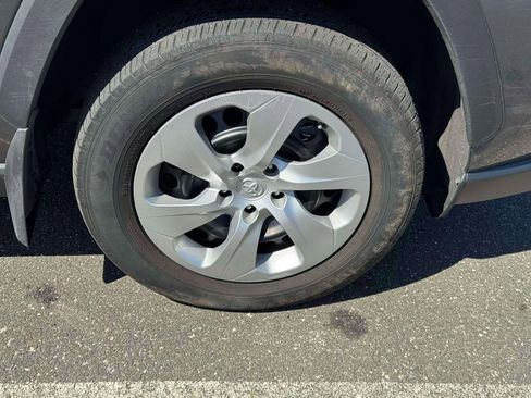 Used 2023 Toyota RAV4 LE image 9