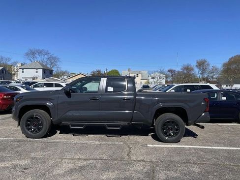 New 2026 Toyota Tacoma SR5 AWD/4WD image 2