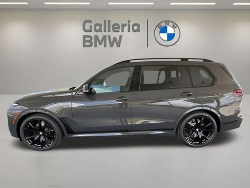Used 2026 BMW X7 xDrive40i w/ M Sport Package AWD/4WD image 2