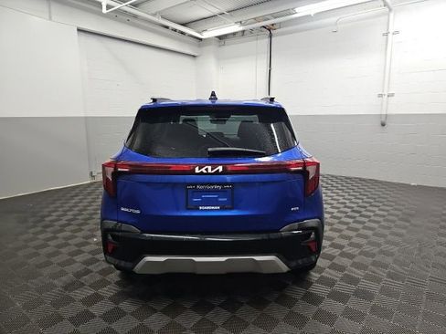 Used 2024 Kia Seltos S image 5