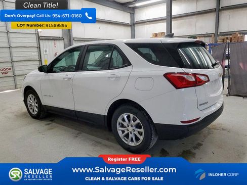 Used 2021 Chevrolet Equinox LS FWD image 3