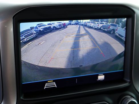 Used 2022 Chevrolet Silverado 1500 LT image 26