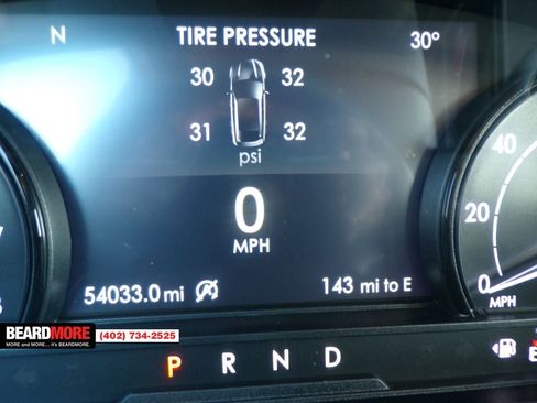 Used 2021 Lincoln Corsair Standard w/ Rear Removable Package Tray image 28