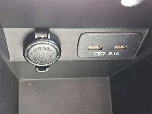 Used 2023 Subaru Crosstrek 2.5i Limited image 30