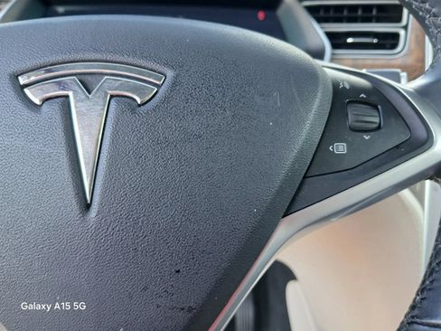 Used 2018 Tesla Model X 75D AWD/4WD image 23